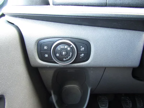 Ford Transit Custom 2.0 TDCi 95kW TOP QUALITY - foto 32