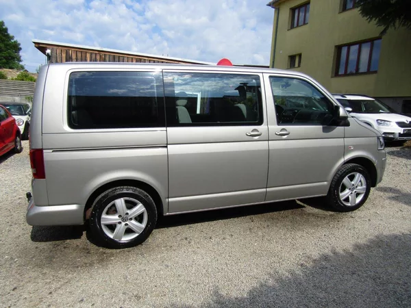 Volkswagen Multivan 2.0 TDI 132kW DSG TOP QUALITY - foto 10