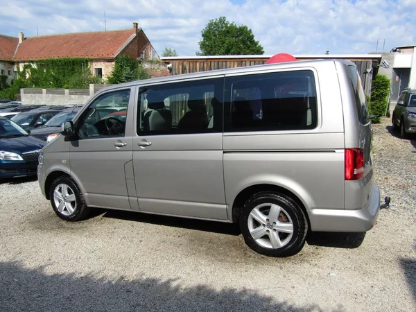 Volkswagen Multivan 2.0 TDI 132kW DSG TOP QUALITY - foto 4