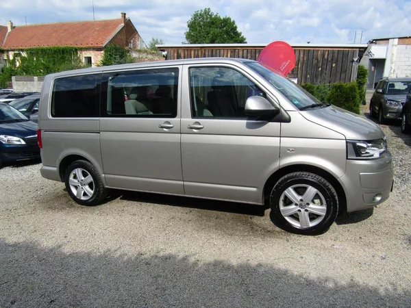 Volkswagen Multivan 2.0 TDI 132kW DSG TOP QUALITY - foto 8
