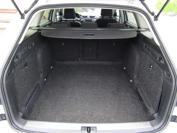 Škoda Superb 1.6 TDI 88kW - foto 24