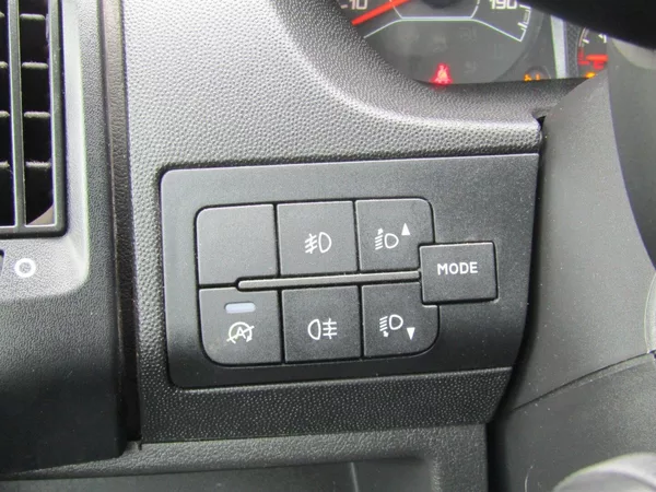 Citroën Jumper 2.2 HDI 103kW BEZ KOROZE - foto 18