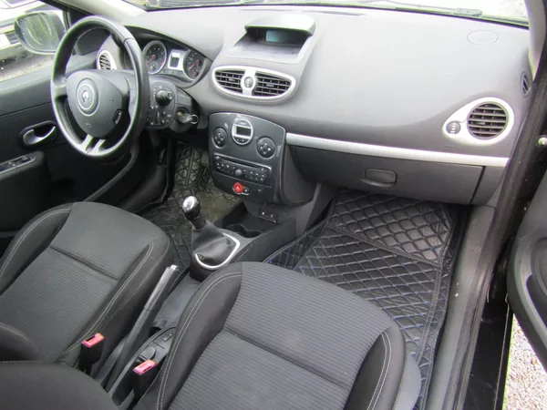 Renault Clio 1.2i 55kW ZIMNÍ PNEU - foto 14