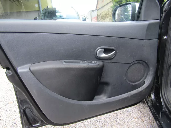 Renault Clio 1.2i 55kW ZIMNÍ PNEU - foto 18