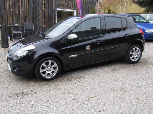 Renault Clio 1.2i 55kW ZIMNÍ PNEU - foto 2