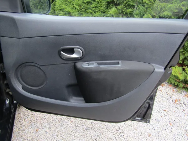 Renault Clio 1.2i 55kW ZIMNÍ PNEU - foto 25