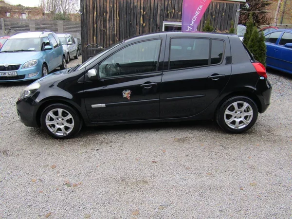 Renault Clio 1.2i 55kW ZIMNÍ PNEU - foto 3