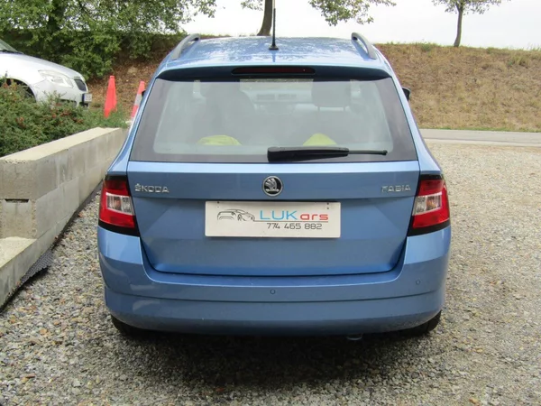 Škoda Fabia 1.2 TSI 66kW ZIMNÍ+LETNÍ PNEU - foto 12