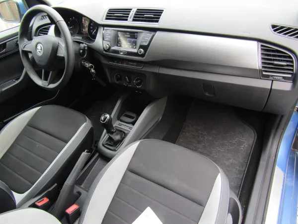 Škoda Fabia 1.2 TSI 66kW ZIMNÍ+LETNÍ PNEU - foto 14
