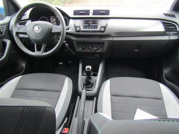 Škoda Fabia 1.2 TSI 66kW ZIMNÍ+LETNÍ PNEU - foto 15