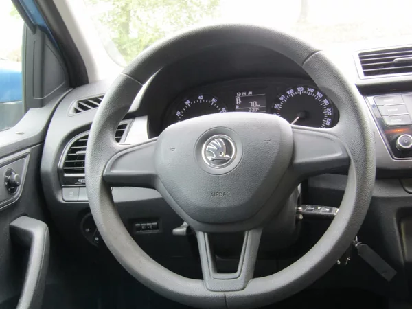 Škoda Fabia 1.2 TSI 66kW ZIMNÍ+LETNÍ PNEU - foto 16