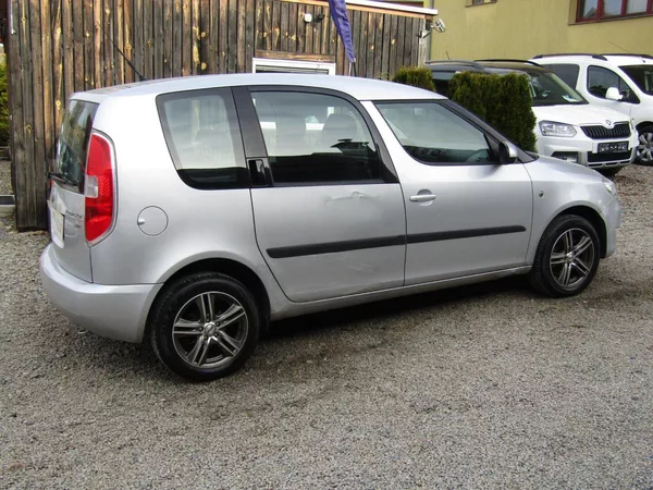 Škoda Roomster 1.6 TDI 66kW - foto 10