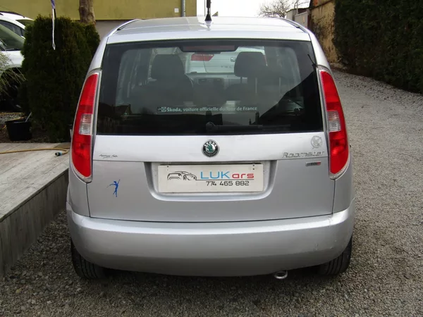 Škoda Roomster 1.6 TDI 66kW - foto 12