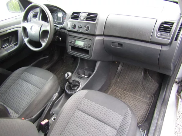 Škoda Roomster 1.6 TDI 66kW - foto 14