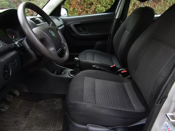 Škoda Roomster 1.6 TDI 66kW - foto 19