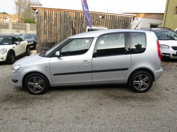 Škoda Roomster 1.6 TDI 66kW - foto 3