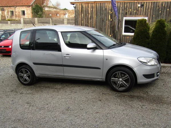 Škoda Roomster 1.6 TDI 66kW - foto 8