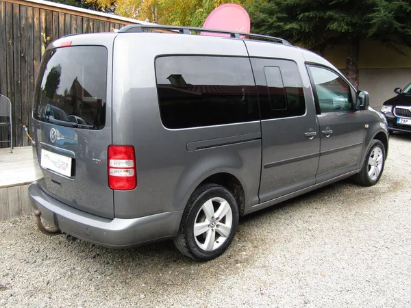 Volkswagen Caddy 1.6 TDI 75kW 7 MÍST - foto 11