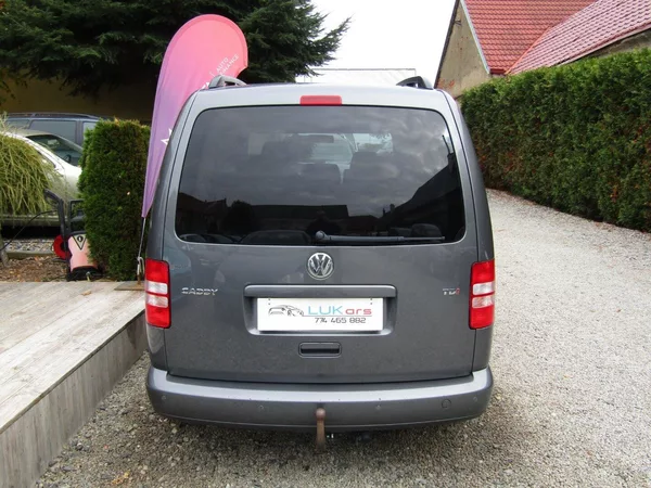 Volkswagen Caddy 1.6 TDI 75kW 7 MÍST - foto 12