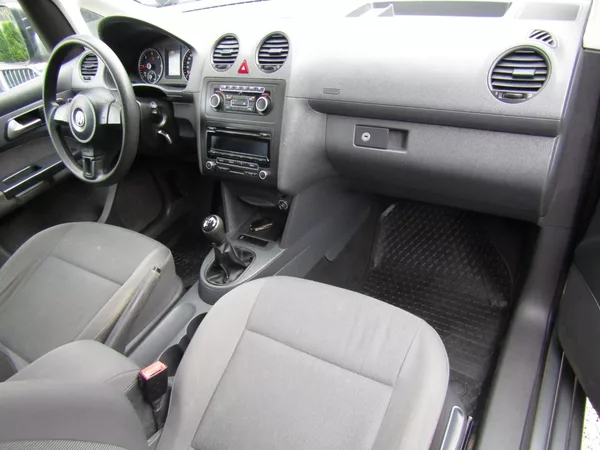 Volkswagen Caddy 1.6 TDI 75kW 7 MÍST - foto 14