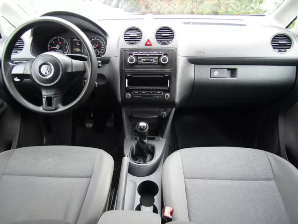 Volkswagen Caddy 1.6 TDI 75kW 7 MÍST - foto 15