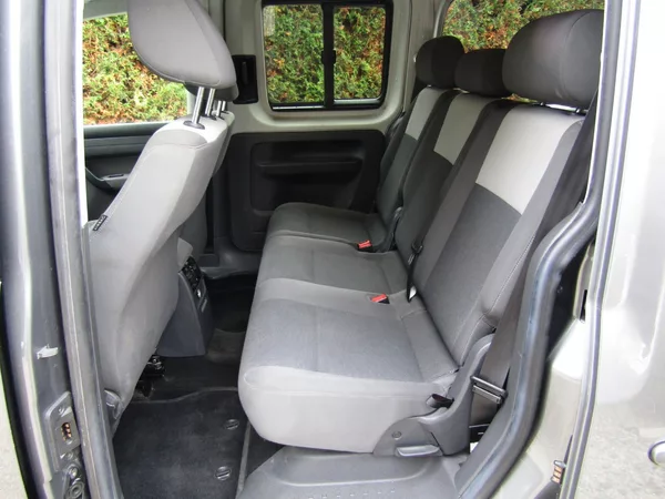 Volkswagen Caddy 1.6 TDI 75kW 7 MÍST - foto 20