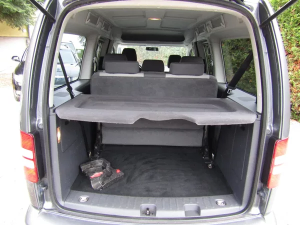 Volkswagen Caddy 1.6 TDI 75kW 7 MÍST - foto 22