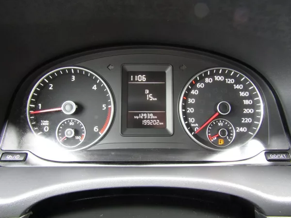 Volkswagen Caddy 1.6 TDI 75kW 7 MÍST - foto 27