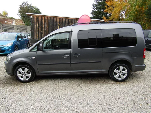 Volkswagen Caddy 1.6 TDI 75kW 7 MÍST - foto 3
