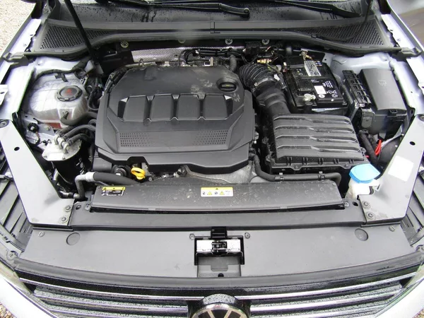 Volkswagen Passat 2.0 TDI 110kW DSG ACC - foto 45