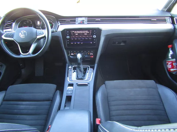 Volkswagen Passat 2.0 TDI DSG 147kW MATRIX - foto 16