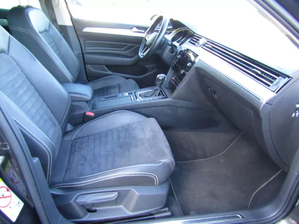 Volkswagen Passat 2.0 TDI DSG 147kW MATRIX - foto 30