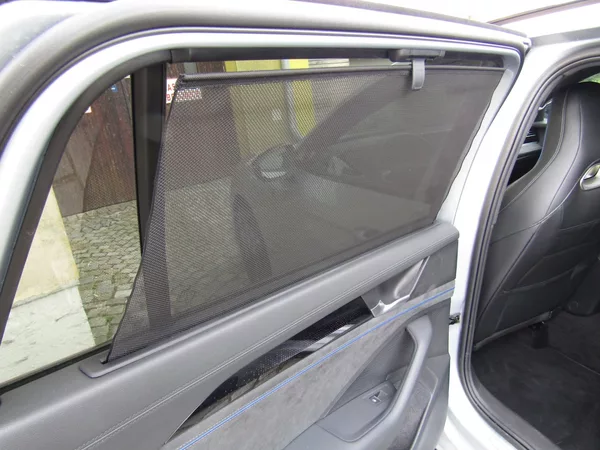 Volkswagen Passat 2.0 TDI 110kW DSG R-Line - foto 24