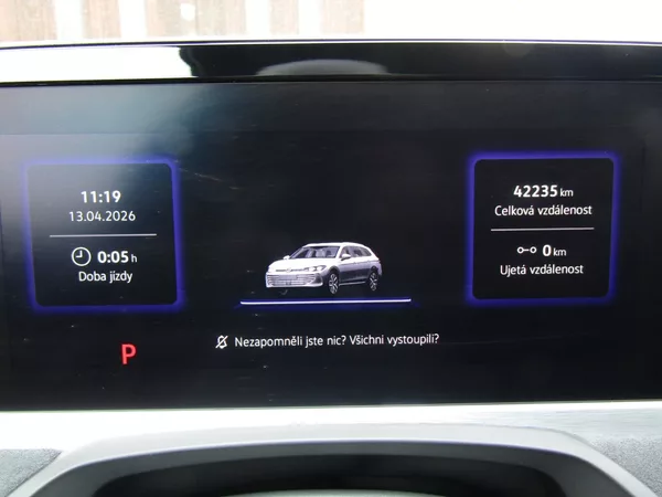 Volkswagen Passat 2.0 TDI 110kW DSG R-Line - foto 34