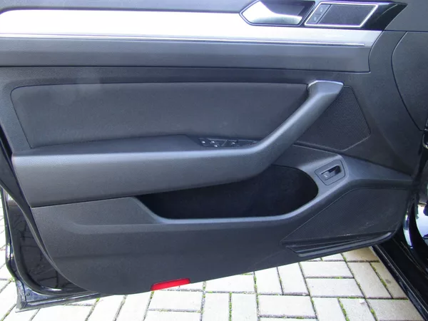 Volkswagen Passat 2.0 TDI DSG ACC - foto 18