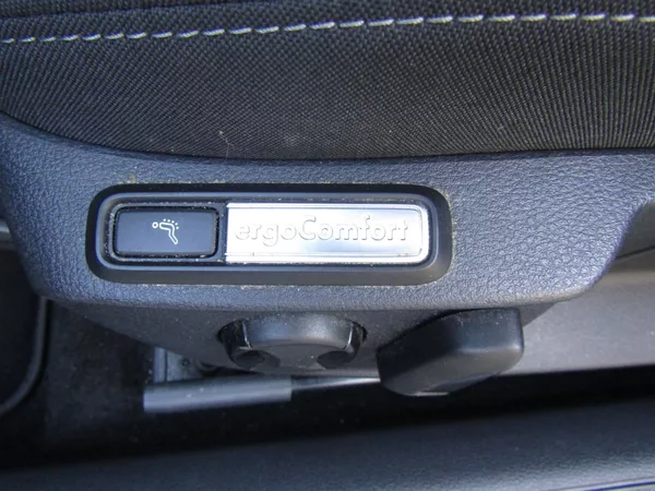 Volkswagen Passat 2.0 TDI DSG ACC - foto 20