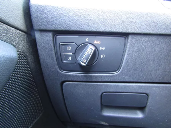 Volkswagen Passat 2.0 TDI DSG ACC - foto 32
