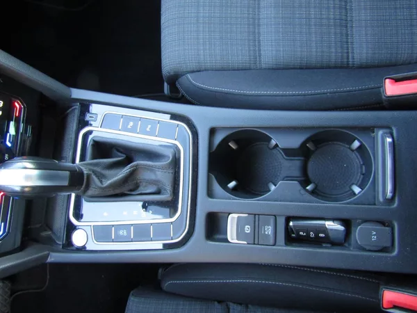 Volkswagen Passat 2.0 TDI DSG ACC - foto 41