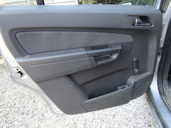 Opel Zafira 1.9 CDTi 88kW - foto 20