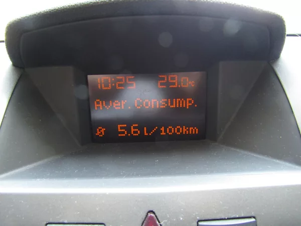 Opel Zafira 1.9 CDTi 88kW - foto 30