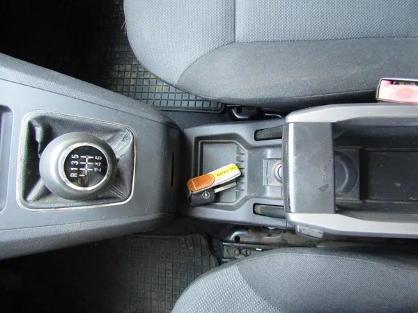 Opel Zafira 1.9 CDTi 88kW - foto 32