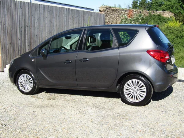 Opel Meriva 1.4 T 88kW - foto 10