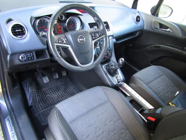 Opel Meriva 1.4 T 88kW - foto 13