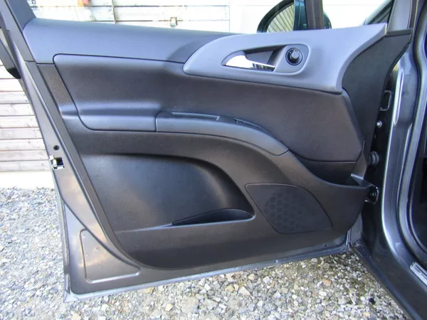 Opel Meriva 1.4 T 88kW - foto 18
