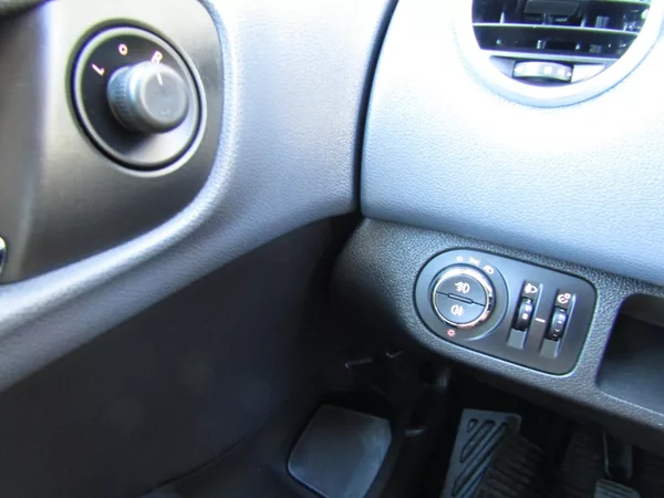 Opel Meriva 1.4 T 88kW - foto 31