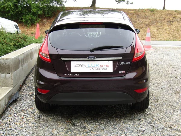 Ford Fiesta 1.6 TDCi 66kW - foto 12