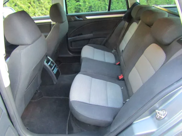 Škoda Superb 2.0 TDI 103kW BEZ KOROZE - foto 23