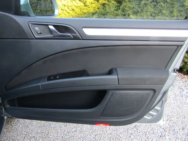 Škoda Superb 2.0 TDI 103kW BEZ KOROZE - foto 27