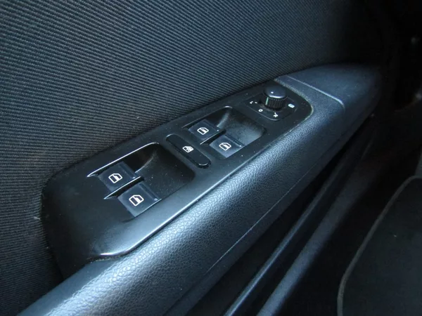 Škoda Superb 2.0 TDI 103kW BEZ KOROZE - foto 31