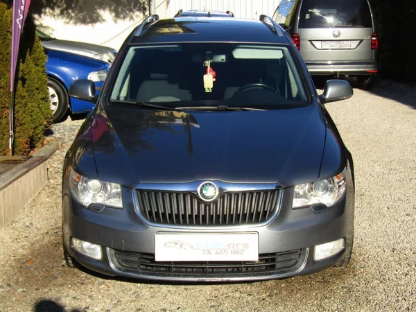 Škoda Superb 2.0 TDI 103kW BEZ KOROZE - foto 6